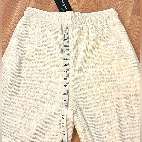 NWT,Pantora Bridal,Elegant White & Shimmering Gold,Stretch, Top + Palazzo Pants - Picture 15 of 16